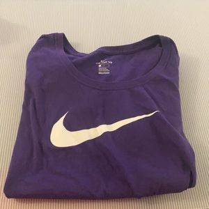 Nike Tee (Loose)
